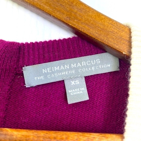 Neiman Marcus - 100% Cashmere Color Blocked Zipper Back Crewneck Sweater XS - Picture 7 of 10